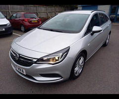 Vauxhall Astra 1.6 CDTi ecoFLEX Design Sports Tourer Euro 6 (s/s) 5dr - 11