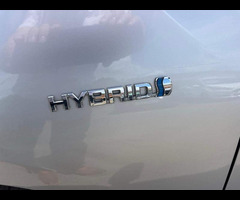 Toyota Prius 1.8 VVTi Excel Euro 6 (S/S) CVT 5Dr - 40