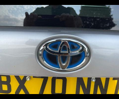 Toyota Prius 1.8 VVTi Excel Euro 6 (S/S) CVT 5Dr - 32