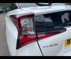 Toyota Prius 1.8 VVTi Excel Euro 6 (S/S) CVT 5Dr - 30