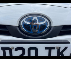 Toyota Prius 1.8 VVTi Excel Euro 6 (S/S) CVT 5Dr - 40