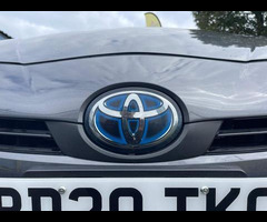 Toyota Prius 1.8 VVTi Excel Euro 6 (S/S) CVT 5Dr - 38