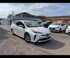 Toyota Prius 1.8 VVTi Excel Euro 6 (S/S) CVT 5Dr