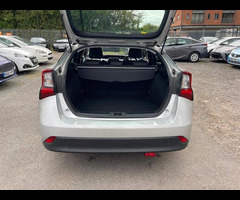 Toyota Prius 1.8 VVTi Excel Euro 6 (S/S) CVT 5Dr - 28