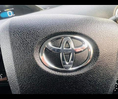 Toyota Prius 1.8 VVTi Excel Euro 6 (S/S) CVT 5Dr - 18