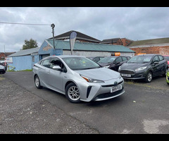 Toyota Prius 1.8 VVTi Excel Euro 6 (S/S) CVT 5Dr