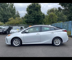 Toyota Prius 1.8 VVTi Excel Euro 6 (S/S) CVT 5Dr - 14