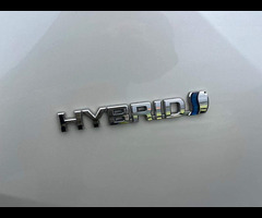 Toyota Prius 1.8 VVTi Excel Euro 6 (S/S) CVT 5Dr - 37