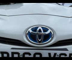 Toyota Prius 1.8 VVTi Excel Euro 6 (S/S) CVT 5Dr - 40