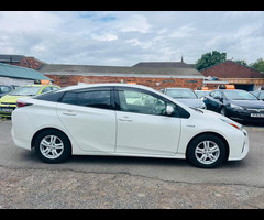 Toyota Prius 1.8 VVTi Excel Euro 6 (S/S) CVT 5Dr - 4