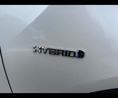 Toyota Prius 1.8 VVTi Excel Euro 6 (S/S) CVT 5Dr - 36