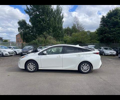 Toyota Prius 1.8 VVTi Excel Euro 6 (S/S) CVT 5Dr - 14