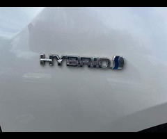 Toyota Prius 1.8 VVTi Excel Euro 6 (S/S) CVT 5Dr - 36