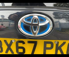 Toyota Prius 1.8 VVTi Excel Euro 6 (S/S) CVT 5Dr - 30