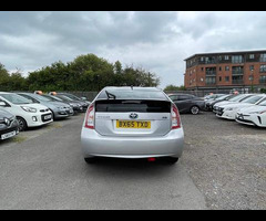 Toyota Prius 1.8 VVTi Excel Euro 6 (S/S) CVT 5Dr - 11