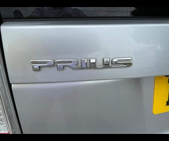 Toyota Prius 1.8 VVTi Excel Euro 6 (S/S) CVT 5Dr - 27