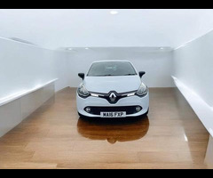 Renault Clio 0.9 TCe Play Euro 6 (s/s) 5dr - 11