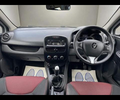 Renault Clio 0.9 TCe Play Euro 6 (s/s) 5dr - 14