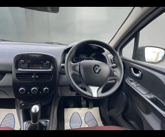 Renault Clio 0.9 TCe Play Euro 6 (s/s) 5dr - 15