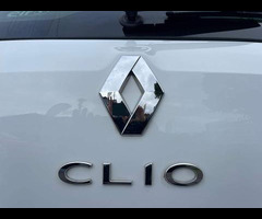 Renault Clio 0.9 TCe Play Euro 6 (s/s) 5dr - 27