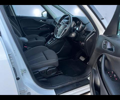 Vauxhall Zafira Tourer 2.0 CDTi SRi Auto Euro 5 5dr - 15