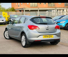 Vauxhall Astra 1.4 16v Excite Euro 5 5dr - 2