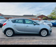 Vauxhall Astra 1.4 16v Excite Euro 5 5dr - 3