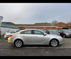 Vauxhall Insignia 2.0 CDTi SRi Auto Euro 5 5dr - 13