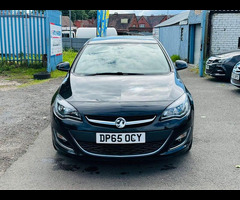 Vauxhall Astra 1.4i SRi Euro 6 5dr - 10