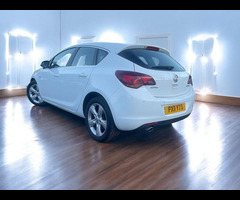 Vauxhall Astra 2.0 CDTi ecoFLEX SRi Euro 5 (s/s) 5dr - 5