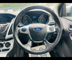 Ford Focus 1.6 Zetec Euro 5 5dr - 15