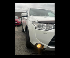 Mitsubishi Outlander 2.2 DI-D GX4 Auto 4WD Euro 5 (s/s) 5dr - 8