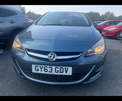 Vauxhall Astra 2.0 CDTi Elite Auto Euro 5 5dr - 3