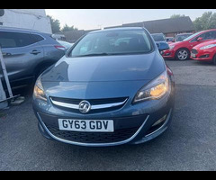 Vauxhall Astra 2.0 CDTi Elite Auto Euro 5 5dr - 5