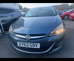 Vauxhall Astra 2.0 CDTi Elite Auto Euro 5 5dr - 12