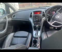 Vauxhall Astra 2.0 CDTi Elite Auto Euro 5 5dr - 27