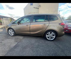 Vauxhall Zafira Tourer 2.0 CDTi SRi Euro 5 5dr - 33