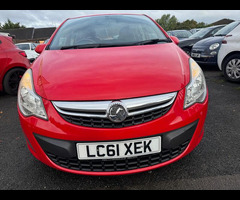 Vauxhall Corsa 1.4 16V Exclusiv Auto Euro 5 5dr