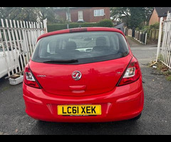 Vauxhall Corsa 1.4 16V Exclusiv Auto Euro 5 5dr - 14