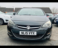 Vauxhall Astra 2.0 CDTi SRi Auto Euro 5 5dr - 4