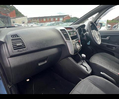 KIA Venga 1.6 2 Auto Euro 5 5dr - 44