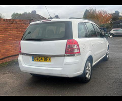 Vauxhall Zafira 1.8 16V Exclusiv Euro 5 5dr - 17