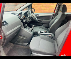 Vauxhall Zafira 1.8 16V Exclusiv Euro 5 5dr - 19