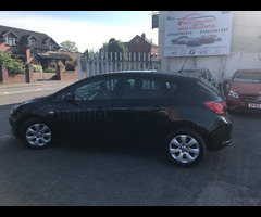 Vauxhall Astra 1.3 CDTi ecoFLEX Design Euro 5 5dr - 21