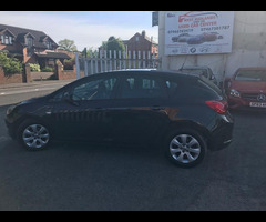 Vauxhall Astra 1.3 CDTi ecoFLEX Design Euro 5 5dr - 22