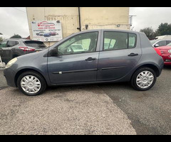 Renault Clio 1.6 VVT Expression 5dr - 21