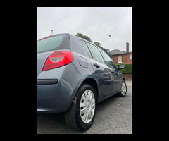 Renault Clio 1.6 VVT Expression 5dr - 32