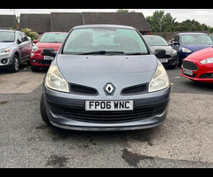 Renault Clio 1.6 VVT Expression 5dr - 35