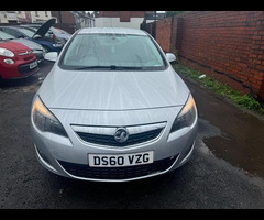 Vauxhall Astra 1.6 16v SRi Euro 5 5dr - 5