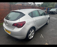 Vauxhall Astra 1.6 16v SRi Euro 5 5dr - 6